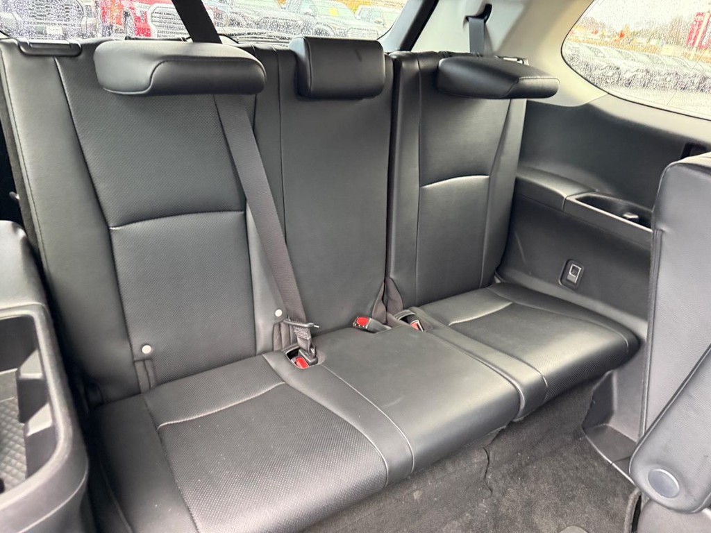 Toyota Grand Highlander Vehicle Image 11