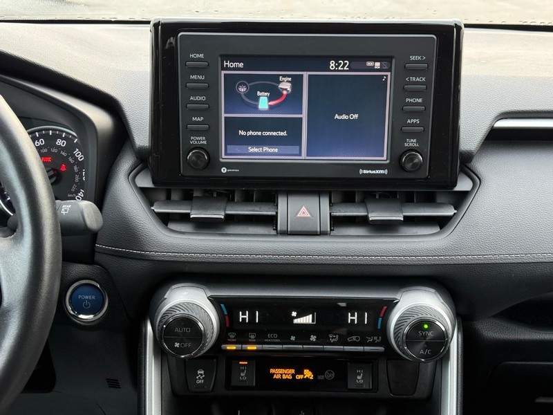 Toyota RAV4 Vehicle Image 14