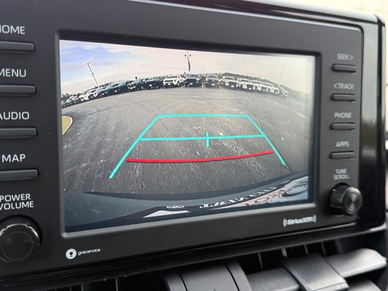 Toyota RAV4 Vehicle Image 21