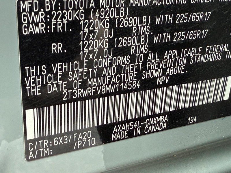 Toyota RAV4 Vehicle Image 23