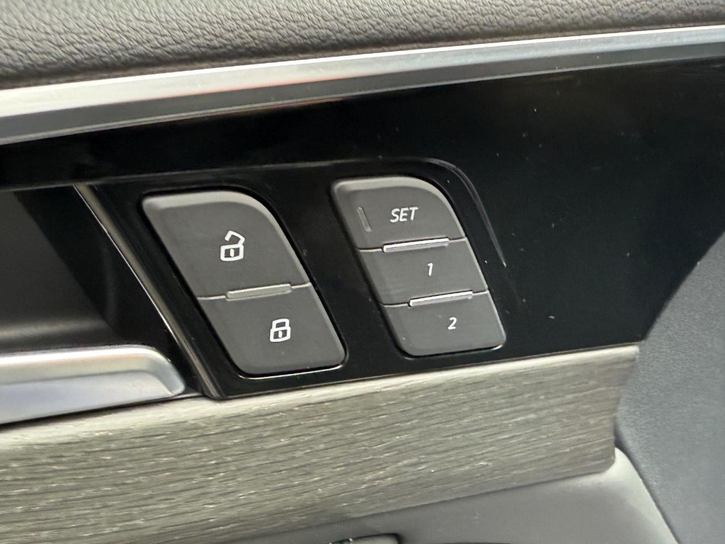 Audi A5 Sportback Vehicle Full-screen Gallery Image 15