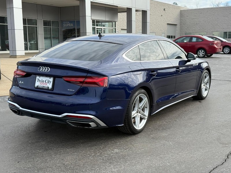 Audi A5 Sportback Vehicle Image 3