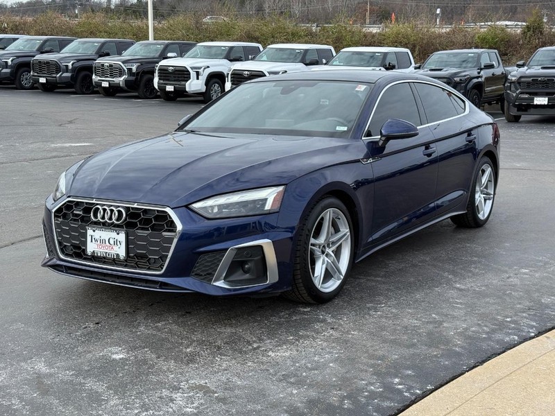 Audi A5 Sportback Vehicle Image 8