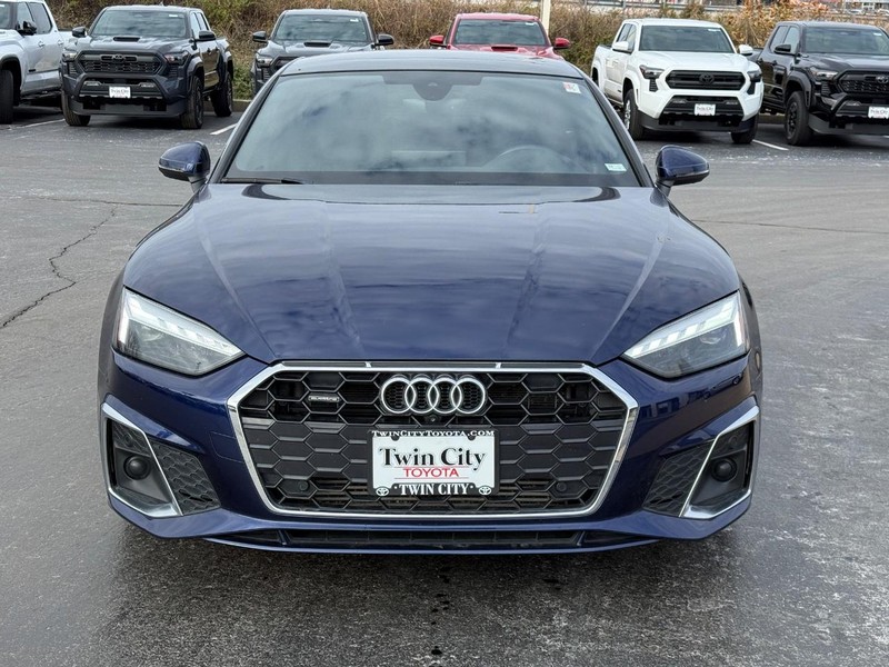 Audi A5 Sportback Vehicle Image 9