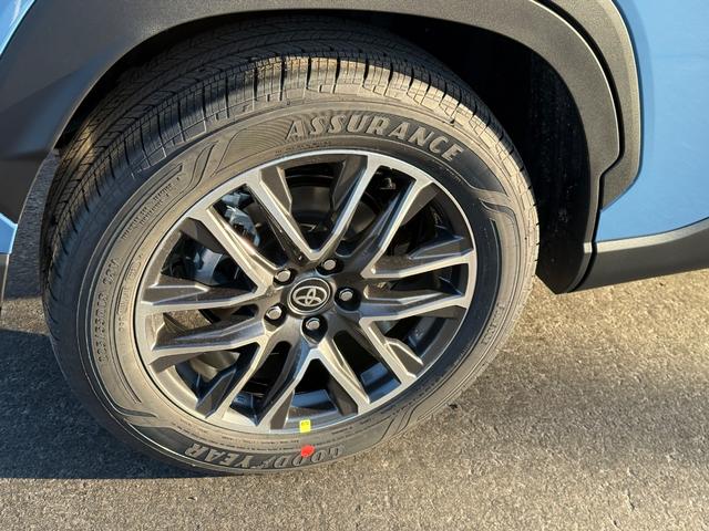 Toyota Corolla Cross Vehicle Image 5