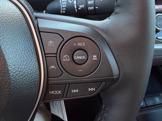 Toyota Corolla Cross Vehicle Image 13