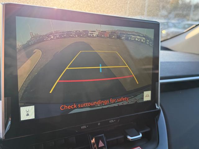 Toyota Corolla Cross Vehicle Image 15