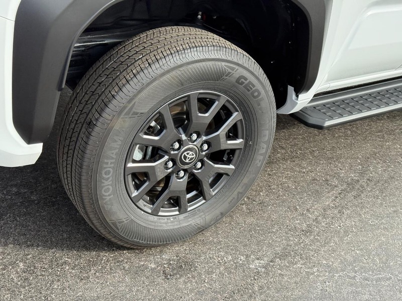 Toyota 4Runner Vehicle Image 4