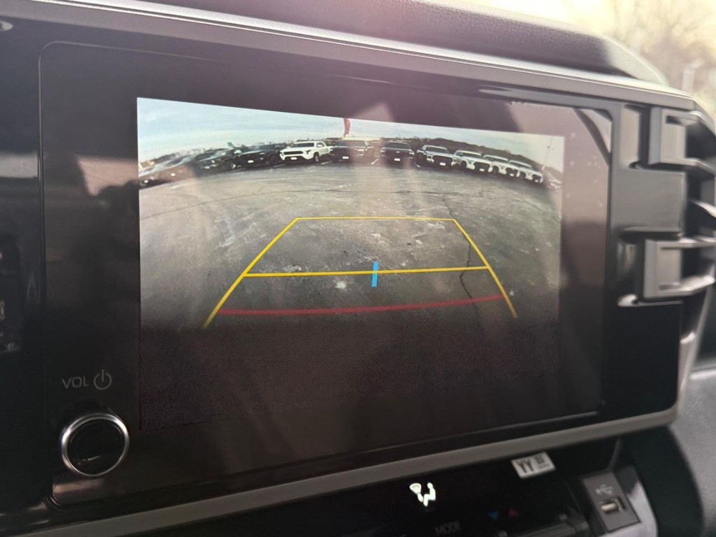 Toyota Tundra 4WD Vehicle Image 20