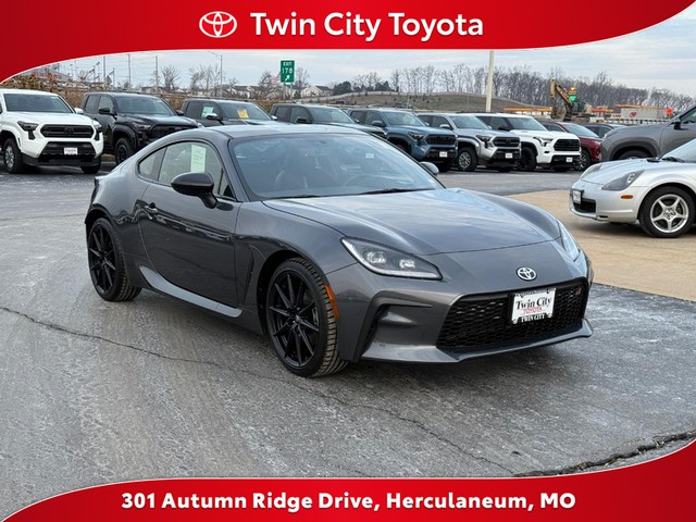 2024 Toyota GR86 Premium's photo