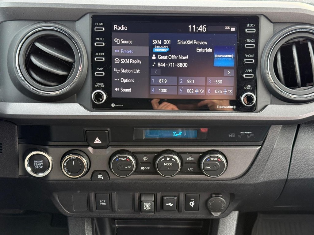 Toyota Tacoma 4WD Vehicle Image 14