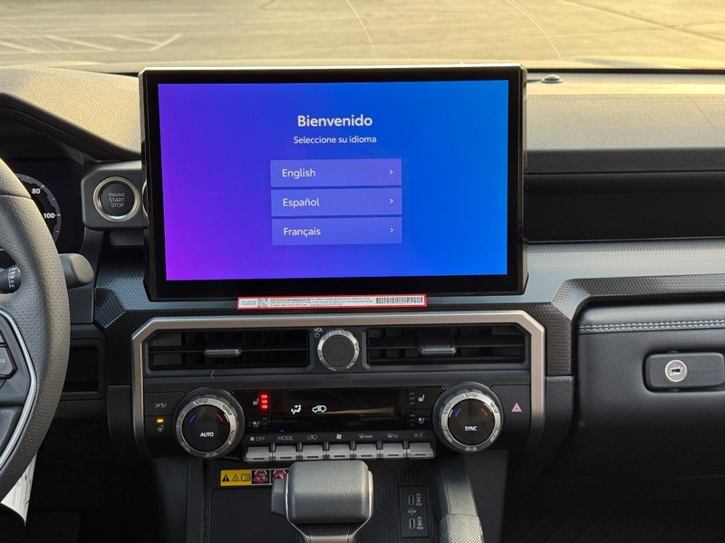 Toyota 4Runner Vehicle Image 9