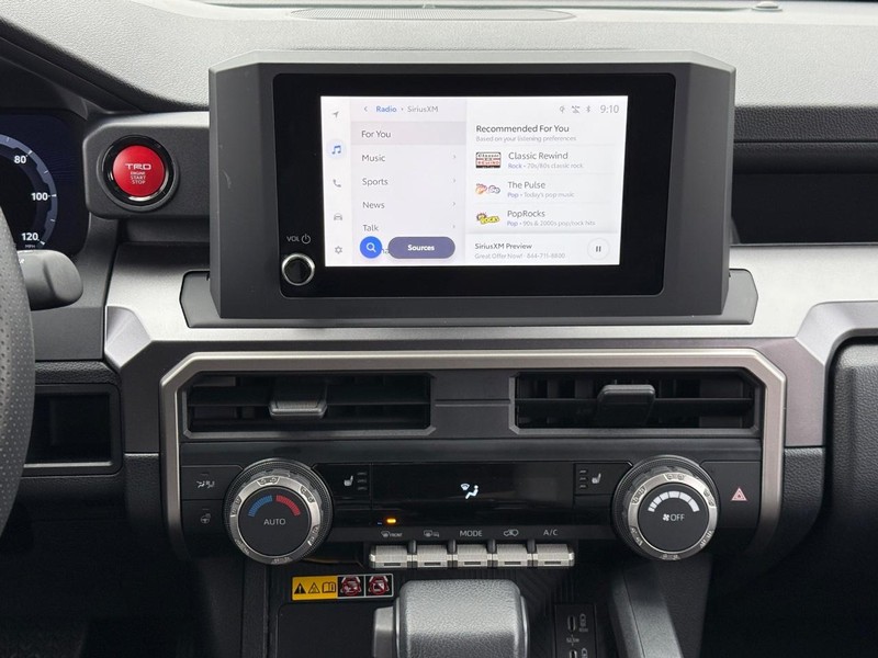 Toyota 4Runner Vehicle Image 14