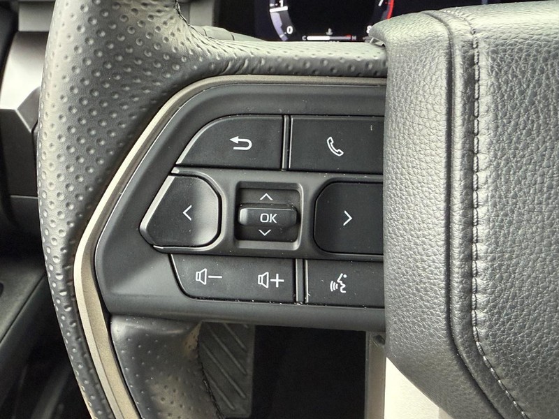 Toyota 4Runner Vehicle Image 17