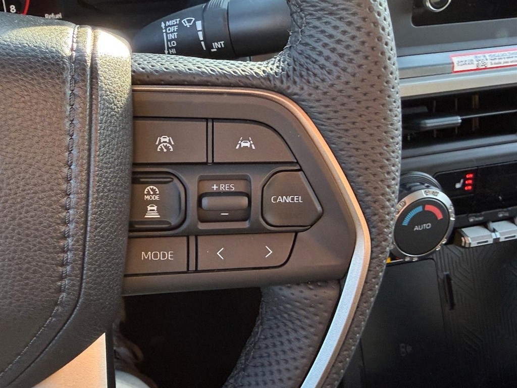 Toyota Tacoma 4WD Vehicle Image 13