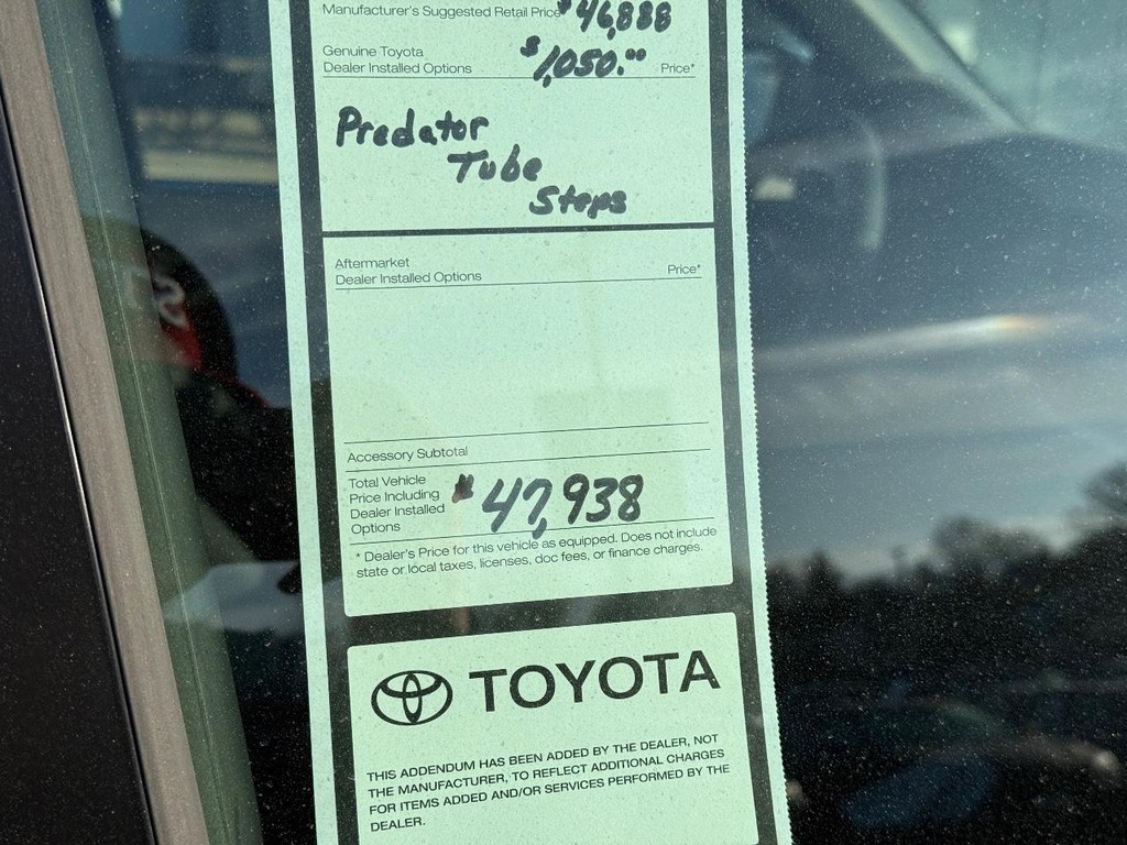 Toyota Tacoma 4WD Vehicle Image 18