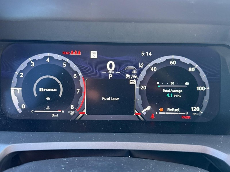 Toyota Tacoma 4WD Vehicle Image 13