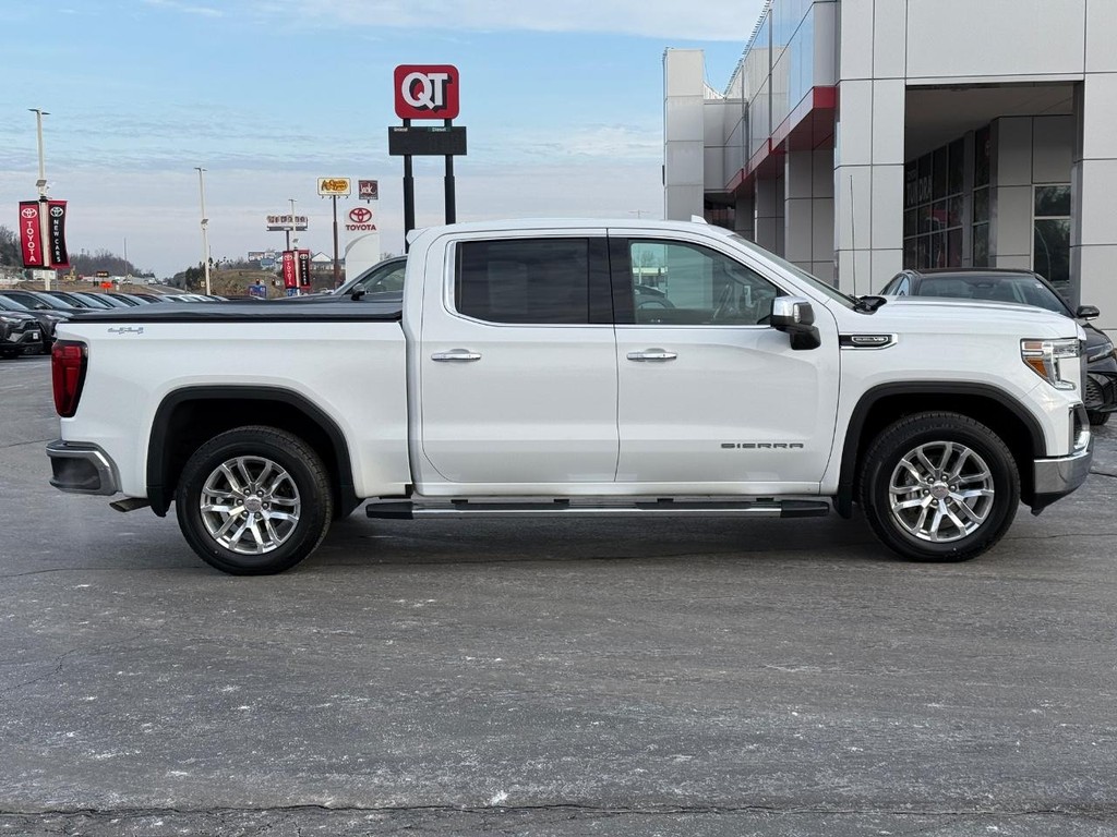 GMC Sierra 1500 Vehicle Full-screen Gallery Image 02