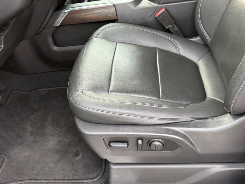 GMC Sierra 1500 Vehicle Image 17