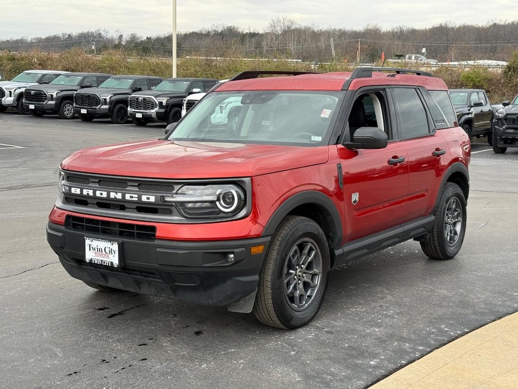 Ford Bronco Sport Vehicle Full-screen Gallery Image 08