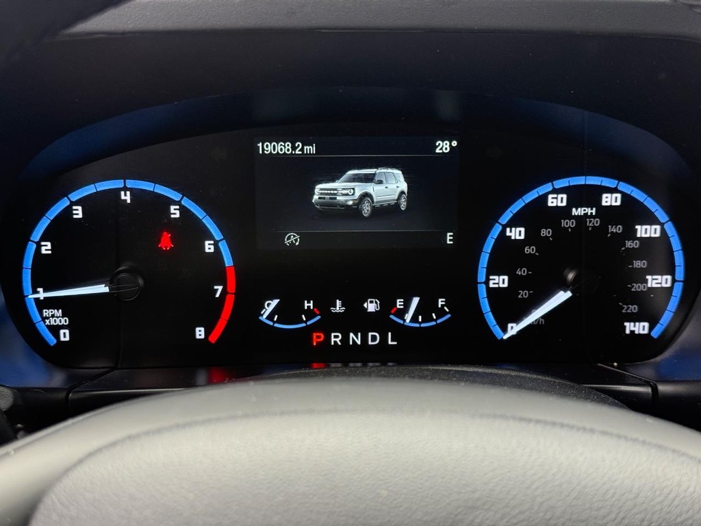 Ford Bronco Sport Vehicle Full-screen Gallery Image 20