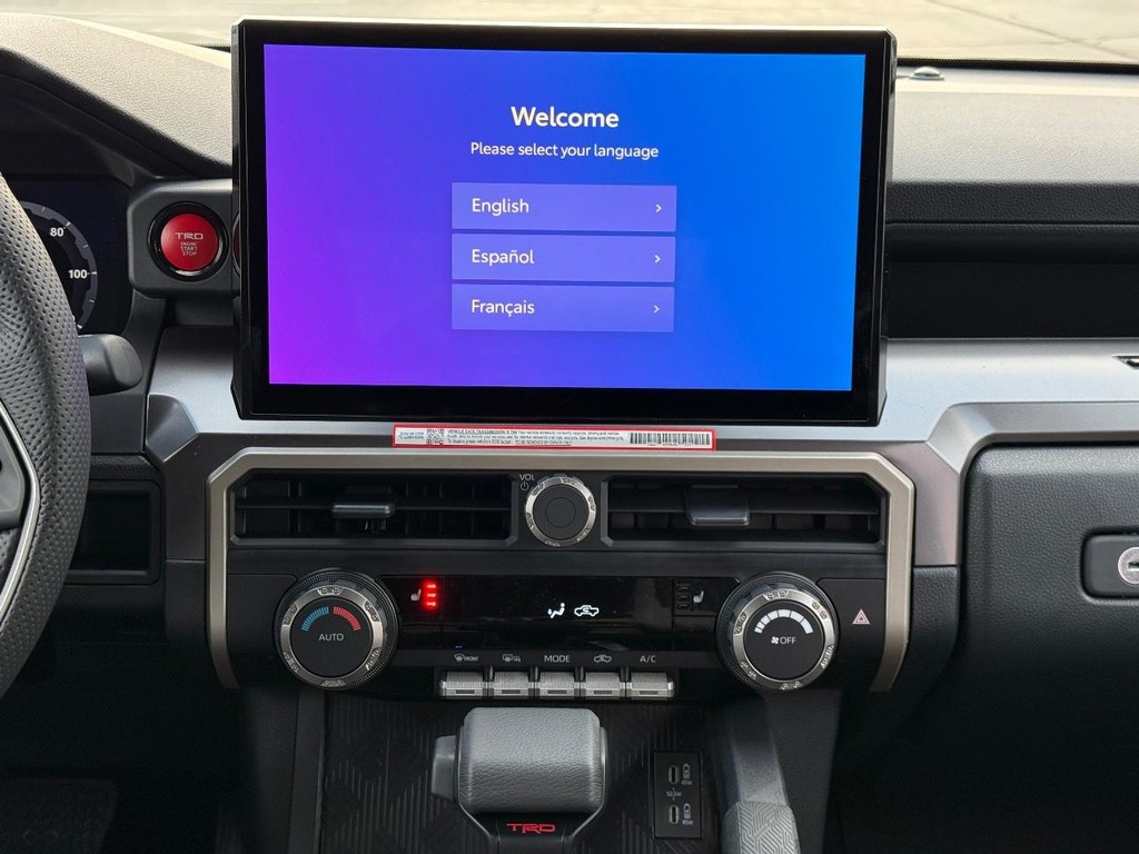 Toyota Tacoma 4WD Vehicle Image 9