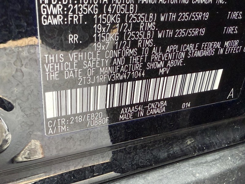 Toyota RAV4 Vehicle Image 21