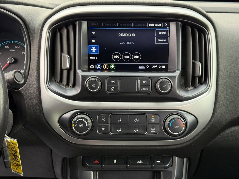 Chevrolet Colorado Vehicle Image 13