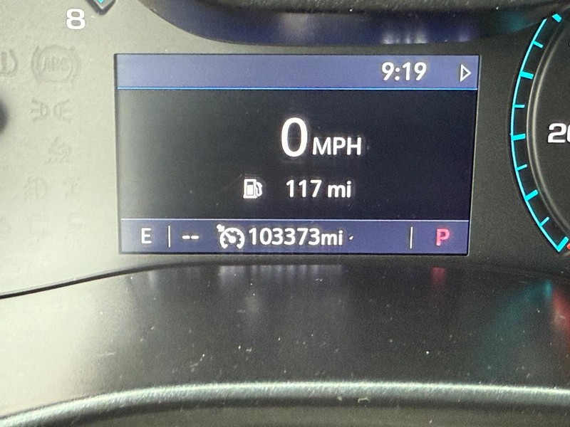 Chevrolet Colorado Vehicle Image 19