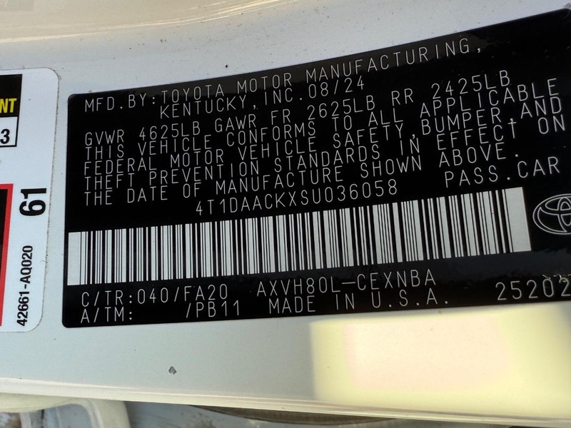 Toyota Camry Vehicle Image 23