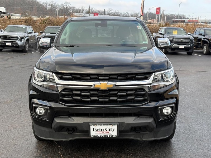 Chevrolet Colorado Vehicle Full-screen Gallery Image 09