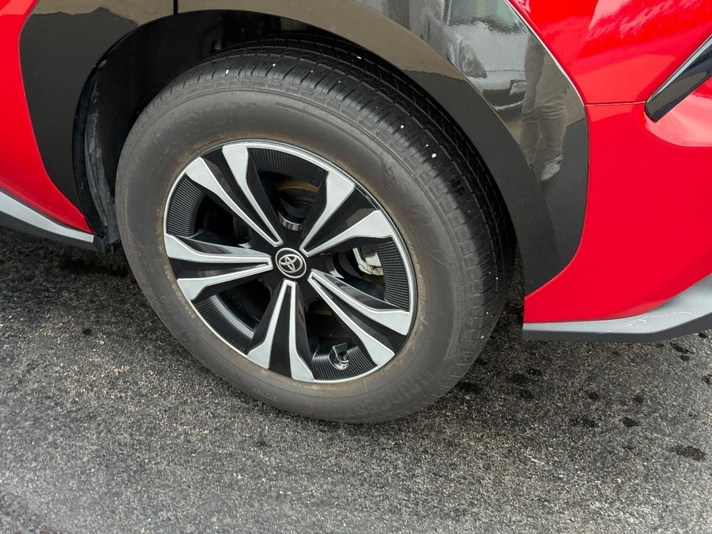 Toyota bZ4X Vehicle Image 7