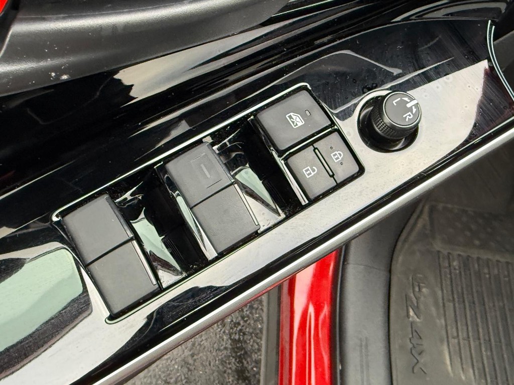 Toyota bZ4X Vehicle Image 14