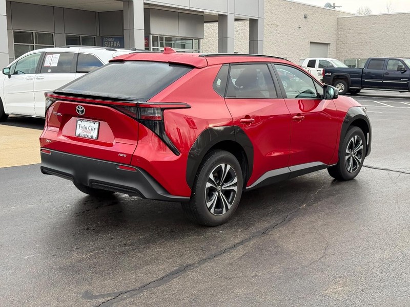 Toyota bZ4X Vehicle Image 3