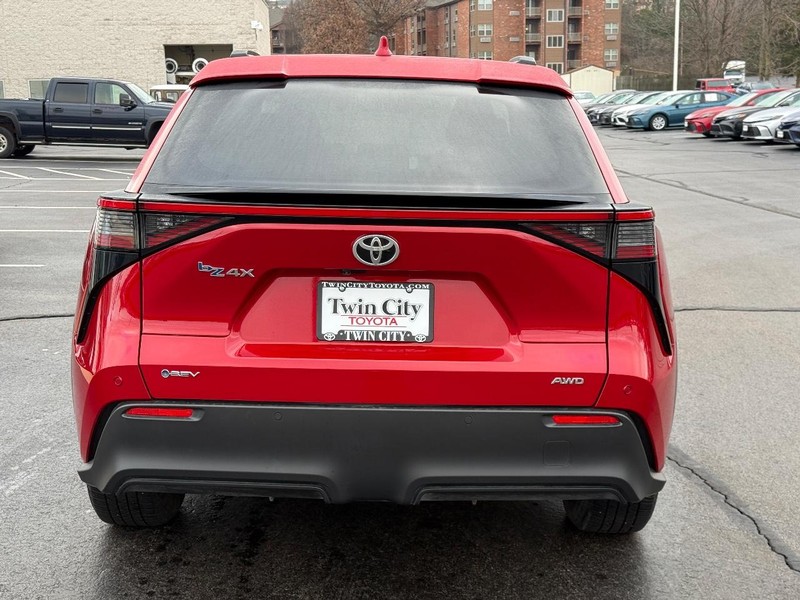 Toyota bZ4X Vehicle Image 5