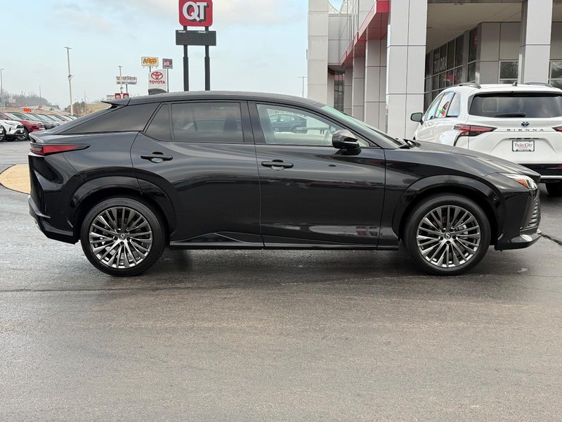 Lexus RZ Vehicle Image 2