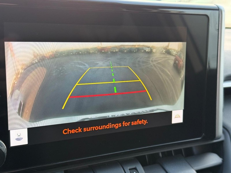 Toyota RAV4 Vehicle Image 20