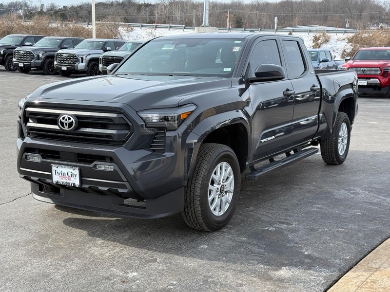 Toyota Tacoma 4WD Vehicle Image 9