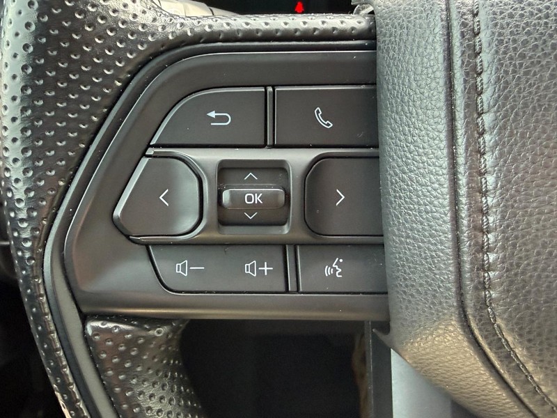 Toyota Tacoma 4WD Vehicle Image 17