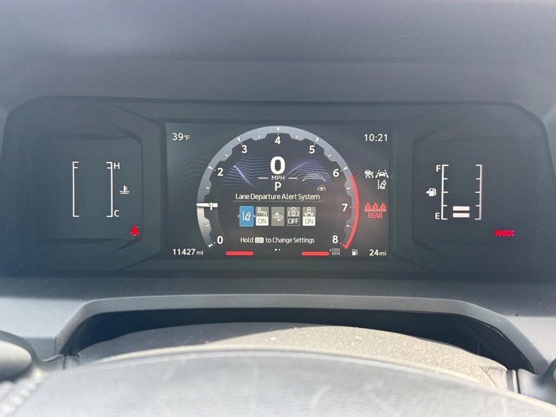 Toyota Tacoma 4WD Vehicle Image 19