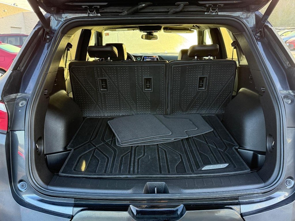 Chevrolet Blazer Vehicle Full-screen Gallery Image 04