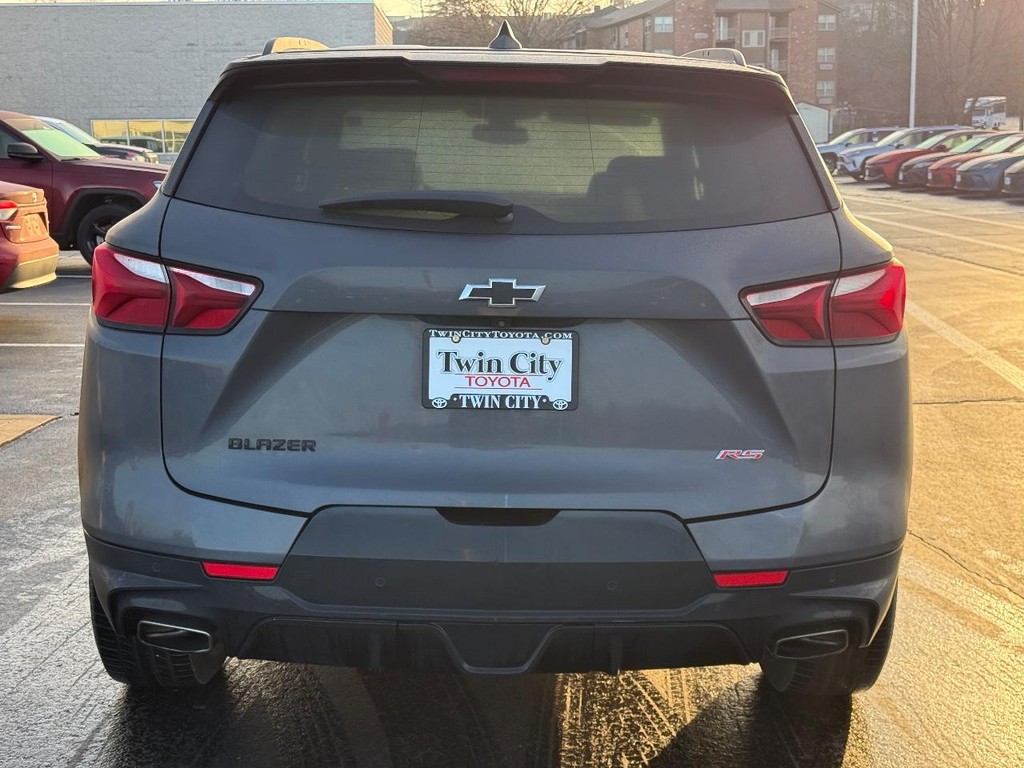 Chevrolet Blazer Vehicle Full-screen Gallery Image 05