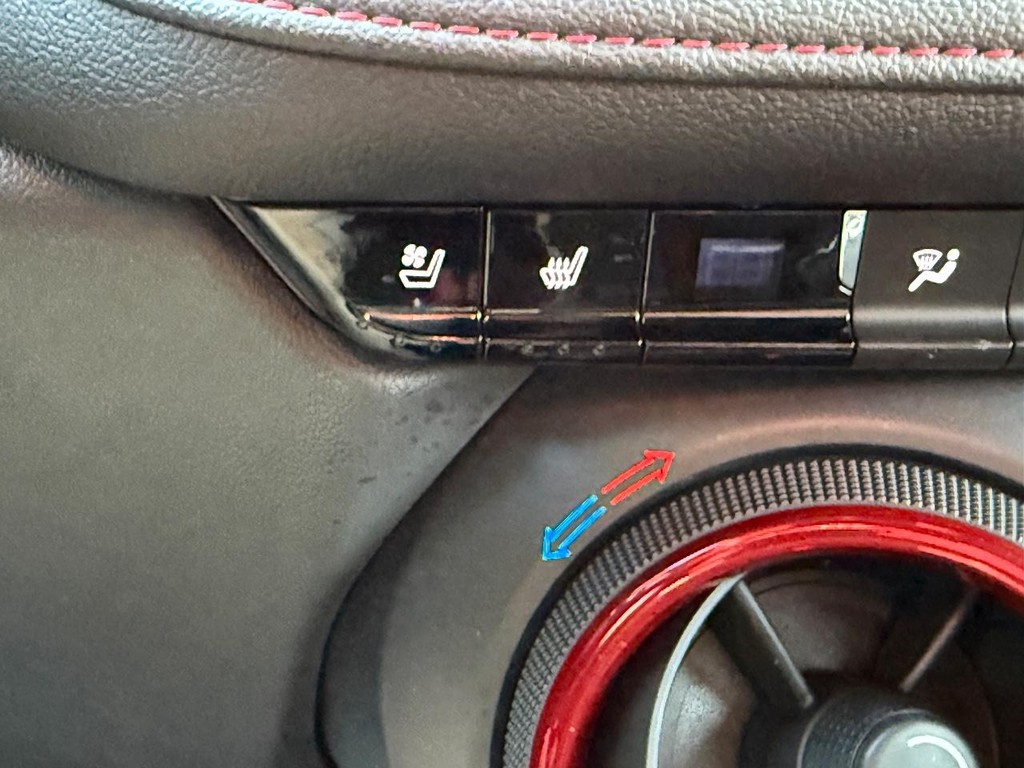 Chevrolet Blazer Vehicle Full-screen Gallery Image 23