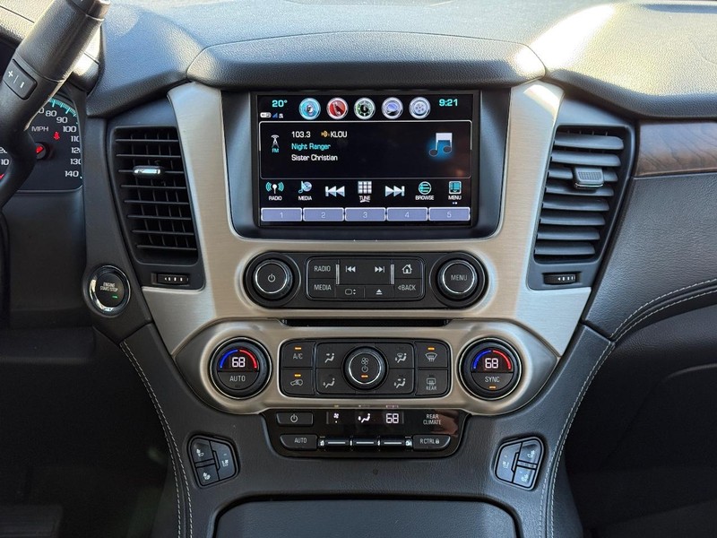 GMC Yukon Vehicle Image 14