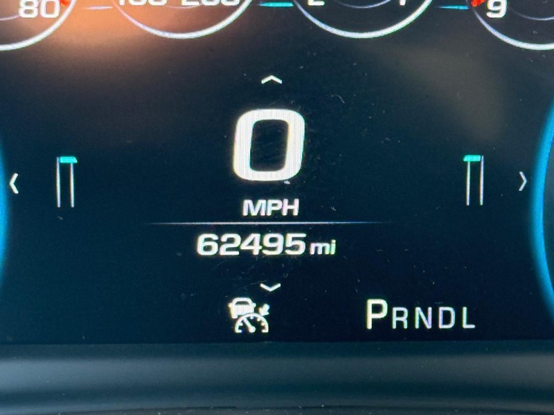 GMC Yukon Vehicle Image 22