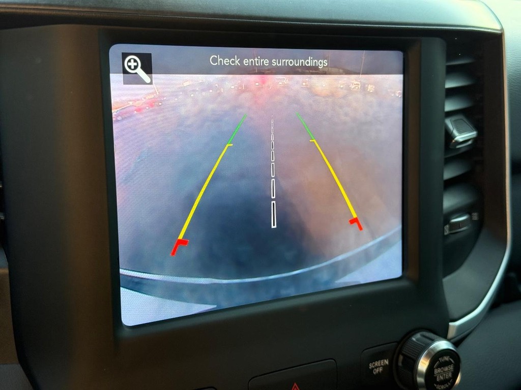 Ram 1500 Vehicle Image 22