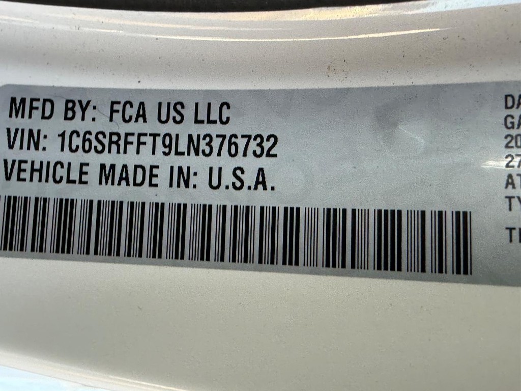 Ram 1500 Vehicle Image 24