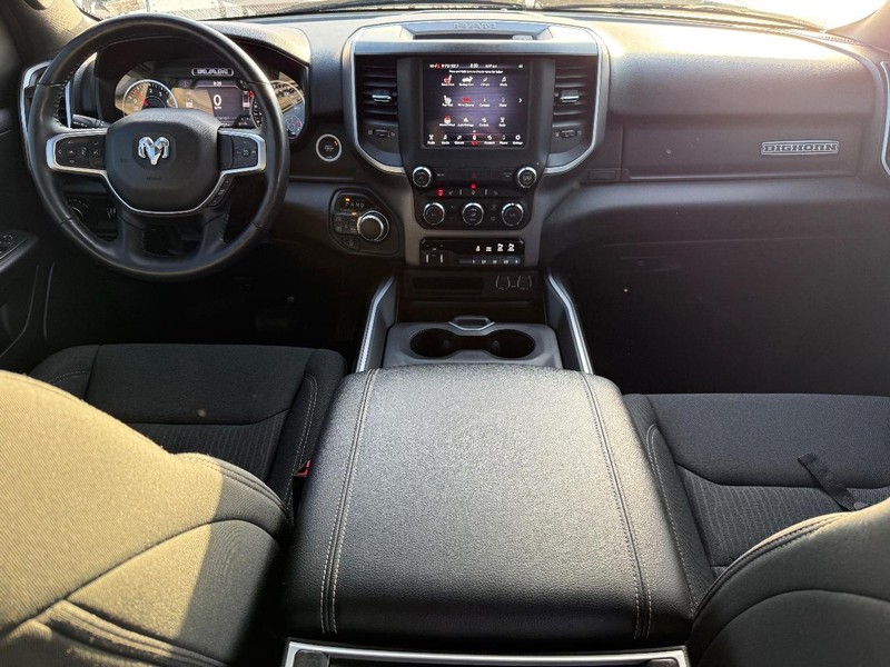 Ram 1500 Vehicle Image 13