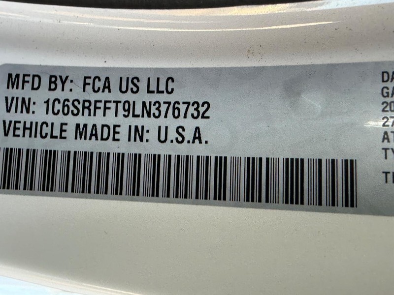 Ram 1500 Vehicle Image 24