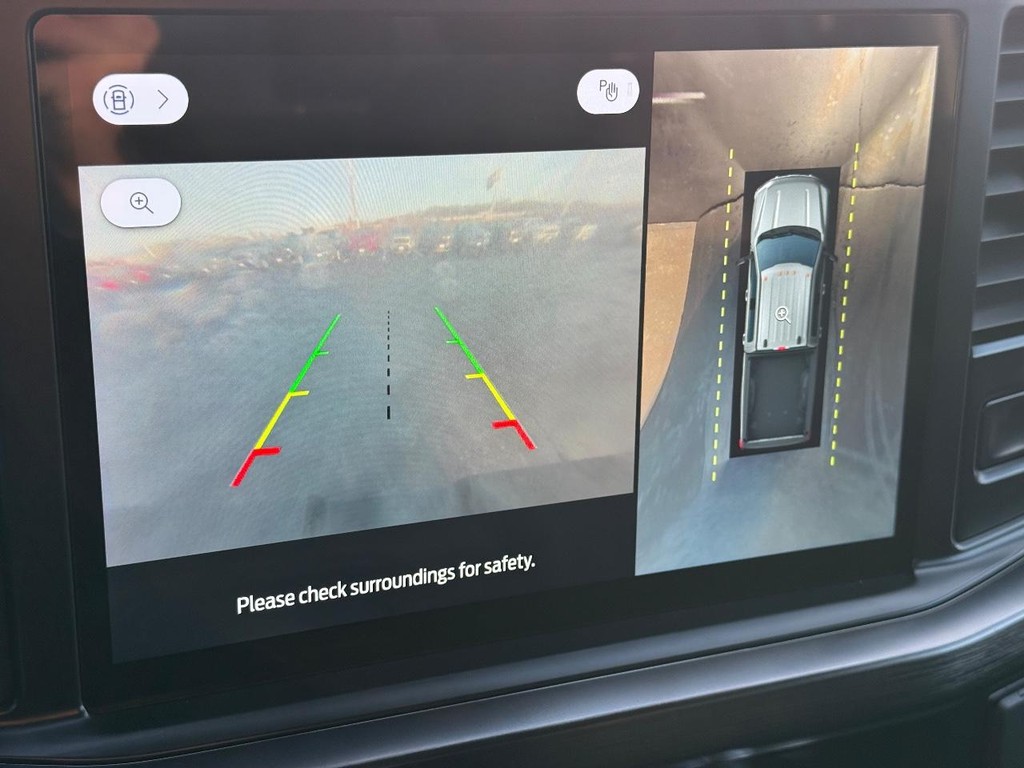 Ford Super Duty F-250 SRW Vehicle Image 22